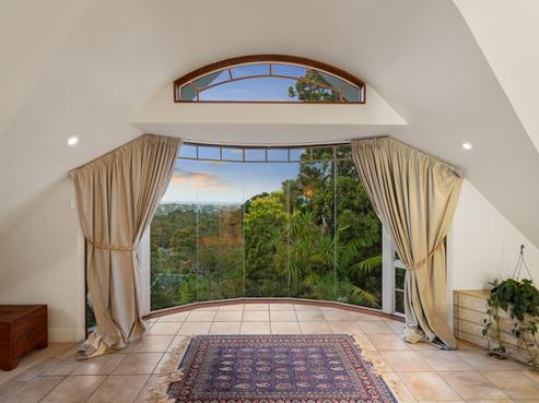 52 Daffodil Street, Titirangi