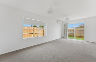 209 Seaview Road, Westown