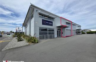 Smart & Funky City Fringe Industrial