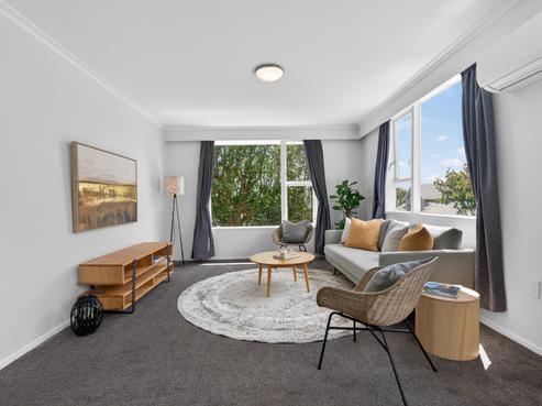 14 Miro Street, Eastbourne