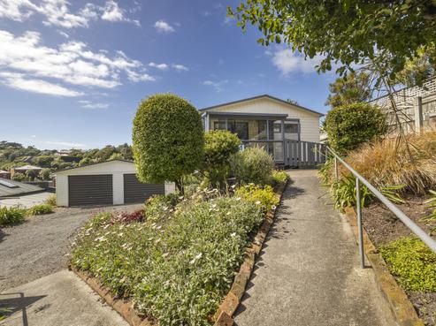 5 Ajax Road, Port Chalmers