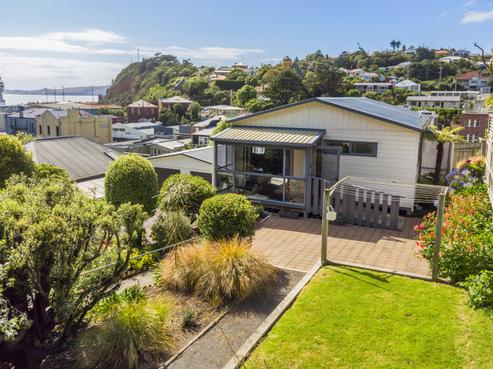 5 Ajax Road, Port Chalmers