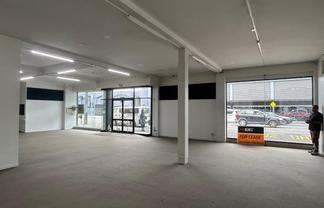 Affordable Showroom and WIDE frontage