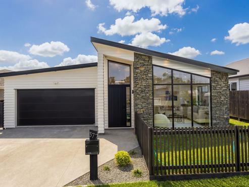 377 Te Taruna Drive, Wainui