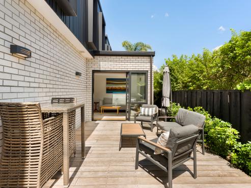 5B Hillcrest Avenue, Hillcrest