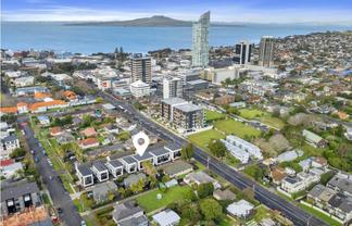 6/45 Anzac Street, Takapuna