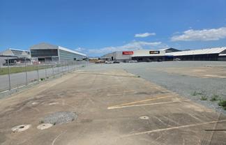 High Profile Yard Or Purpose Build