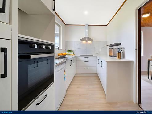19 Cobham Crescent, Kelston