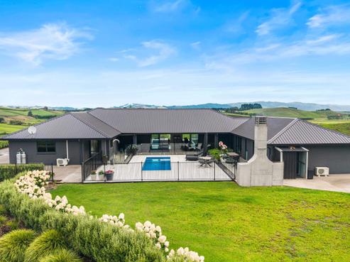 192E Wily Road, Puni