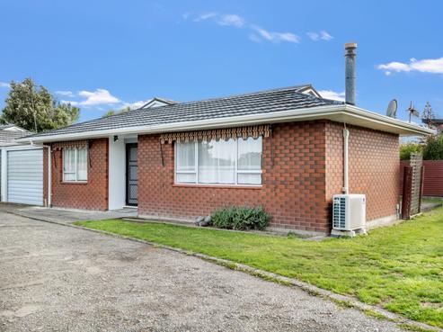 10 Hollows Crescent, Takaro