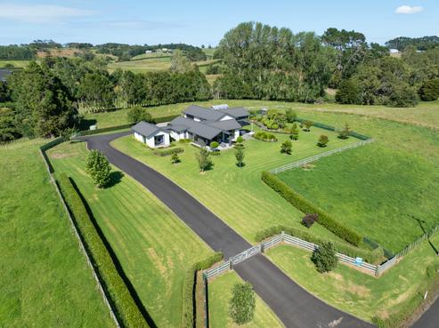 9 Pilgrim Road, Mauku