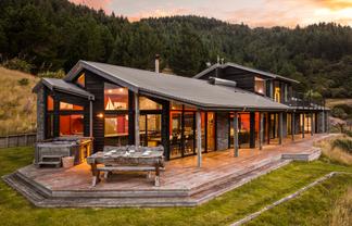 528 Oyster Bay, Queen Charlotte Sound