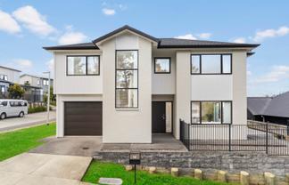 12 Kaimai Avenue, Massey