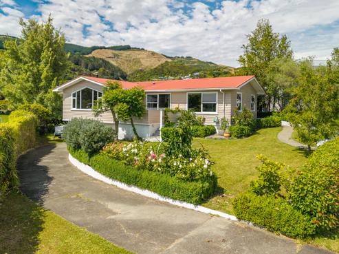 5 Chartwell Place, Richmond