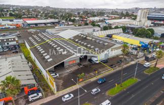 1,249m² Warehouse in Prime Onehunga Location