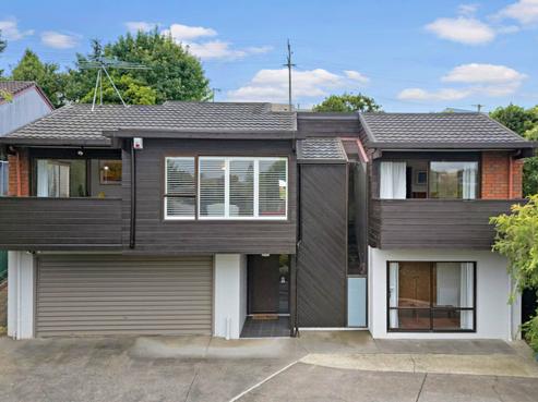 8 Jeanette Place, Mairangi Bay