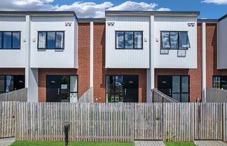 6 Aumarire Lane, Favona