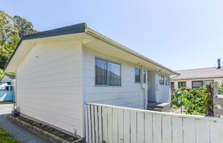 2/240 Kawai Street, Nelson South