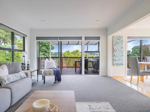24 Shanaway Rise, Hillcrest