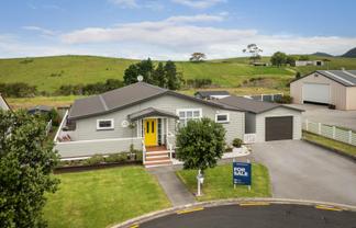 53 Ocean Breeze Drive, Waihi Beach