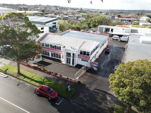 124A Felton Mathew Avenue, Saint Johns