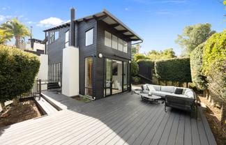 50B Comins Crescent, Mission Bay