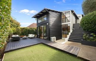 50B Comins Crescent, Mission Bay