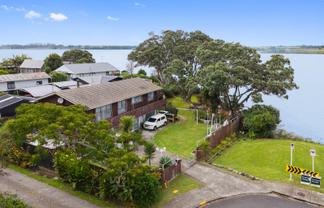 582 Weymouth Road, Weymouth