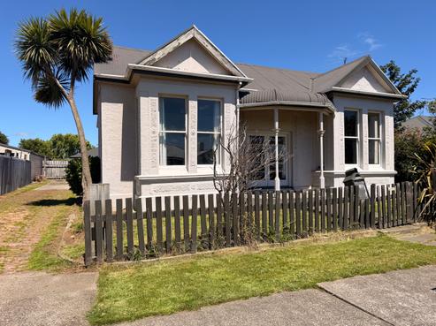23 Biggar Street, Strathern
