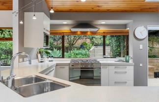 2/26 Huron Street, Takapuna