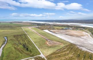 22 Airport Lane, Haast