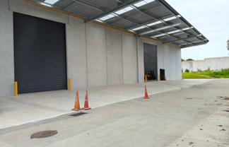 BRAND NEW HIGH-STUD WAREHOUSE
