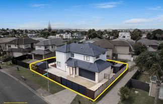 9 Bordeaux Parade, Te Atatu South