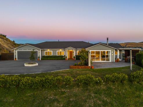 9 Baxters Rise, Aotea