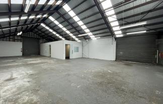 Road Front Industrial | 13 Parks | AVAILABLE NOW