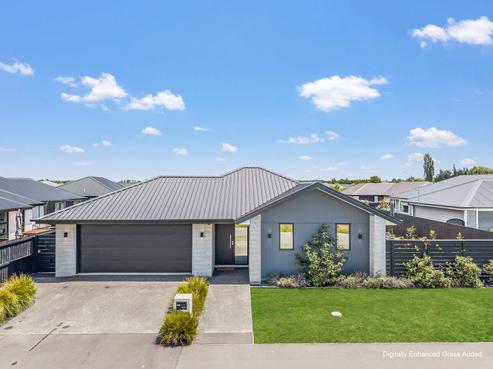 102 Petries Road, Woodend