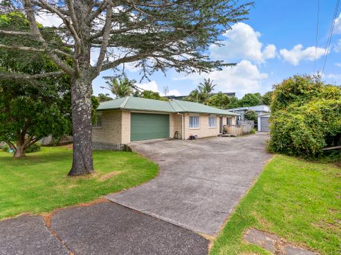 30 Bell Road, Beachlands