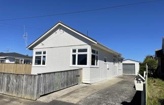 36 Stewart Street, Marton