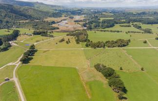 172 Kakariki West Road, Eketahuna