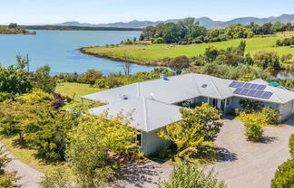 364 The Coastal Highway, REDWOOD VALLEY