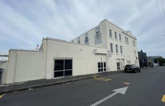 Open-plan Eden Terrace office