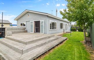 12 Saunders Road, Allenton