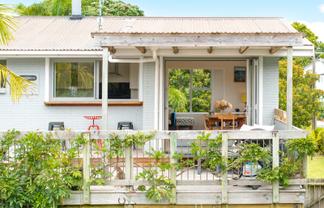 10 Williams Crescent, Point Wells