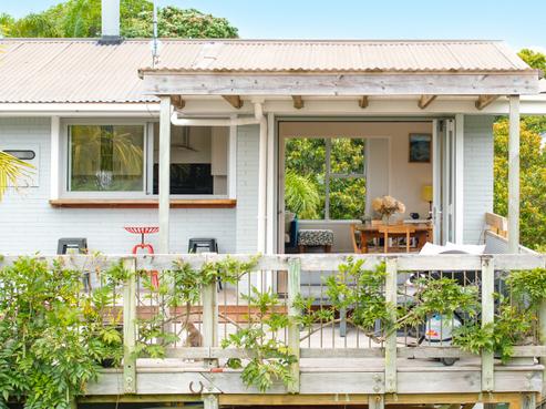10 Williams Crescent, Point Wells