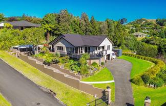 14 Estates Terrace, Welcome Bay