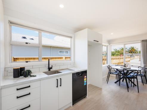 5 Belvedere Crescent, Takaro