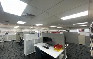 Full floor overlooking Eden Terrace