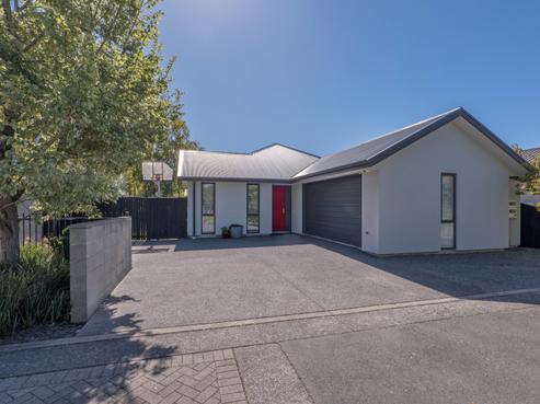 82 Condell Avenue, Papanui