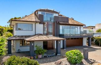 11 Katui Street, Castor Bay