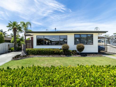 8 Forsyth Street, Taradale